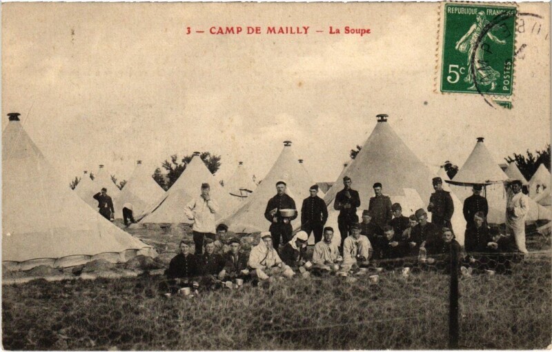 Carte postale ancienne Camp-de-Mailly - La Soupe