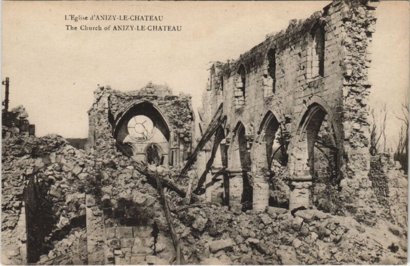 Carte postale ancienne Anizy-le-Chateau - L'Eglise - Ruines
