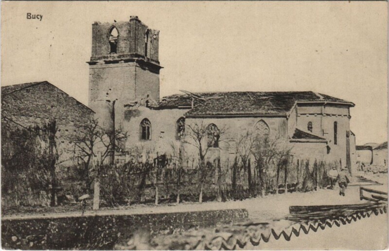 Carte postale ancienne Bucy - L'Eglise - Ruines