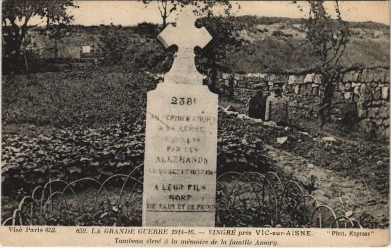 Carte postale ancienne Vingre pres Vuc-sur-Aisne - Tombeau - Memoire de Famille Amory