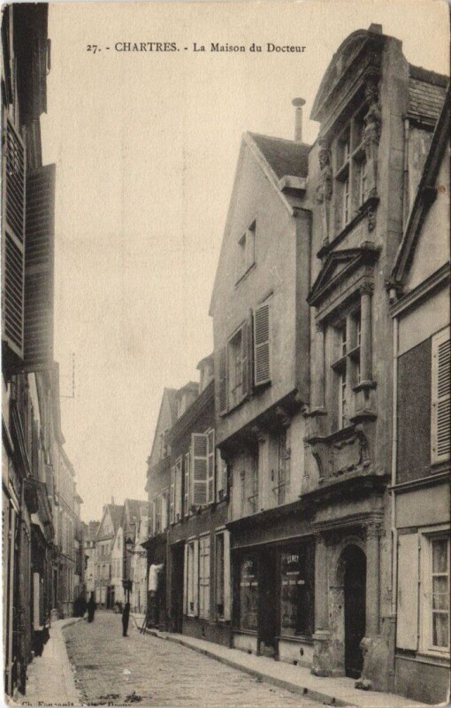 Carte postale ancienne Chartres - La Maison de Docteur à Chartres