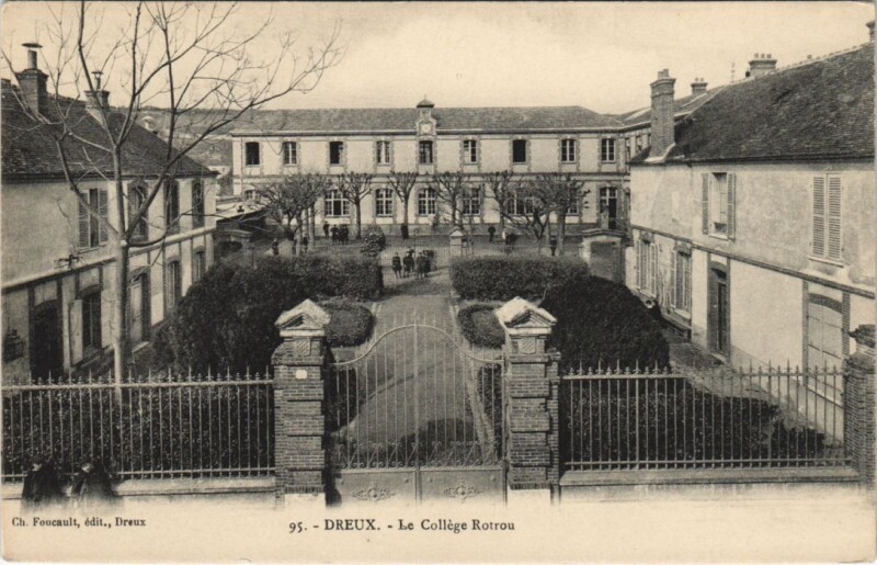 Carte postale ancienne Dreux - La Collége Rotrou à Dreux