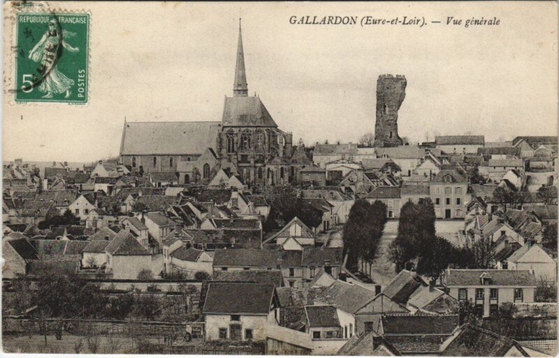 Carte postale ancienne Gallardon - Vue générale à Gallardon