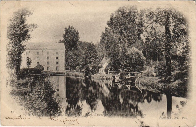Carte postale ancienne Environs La Chartres-Jouy L'Eure et le Moulin de la Bussiere à Chartres