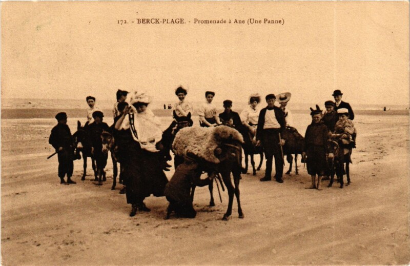 Carte postale ancienne Berck-Plage - Promenade a Ane (Une Panne) à Berck