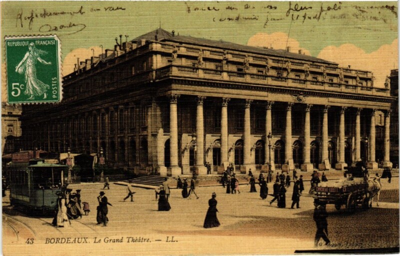 Carte postale ancienne Gironde Bordeaux Le Grand Théatre à Bordeaux