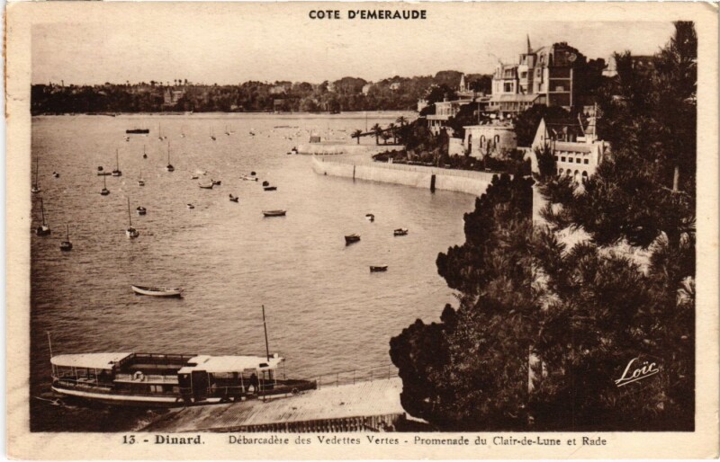 Carte postale ancienne Dinard- Debarcadere des Vedettes Vertes France à Dinard