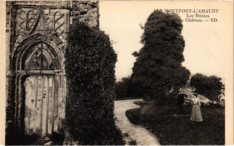 Carte postale ancienne Montfort-L'Amaury - Les Ruines du Chateau à Montfort-l'Amaury