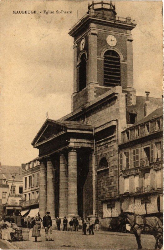Carte postale ancienne Nord Maubeuge Eglise Saint-Pierre à Maubeuge