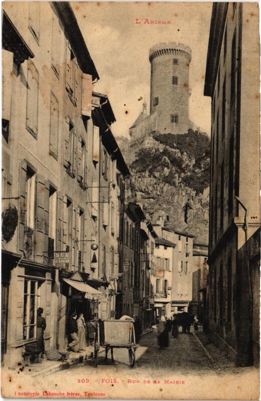 Carte postale ancienne Foix Rue de la Mairie Ariege