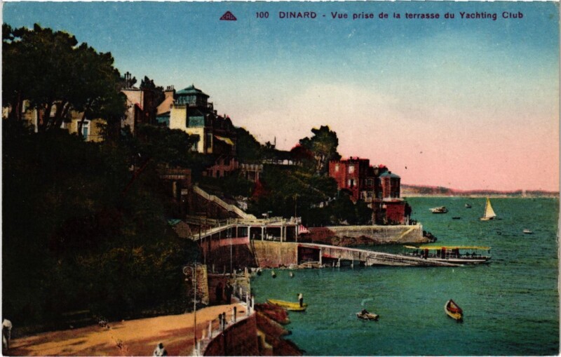 Carte postale ancienne Dinard- vue prise de la terrasse du Yachting Club France à Dinard