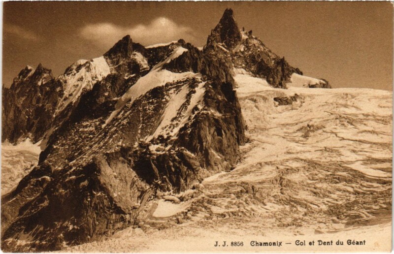 Carte postale ancienne Chamonix - col et Dent du Geant