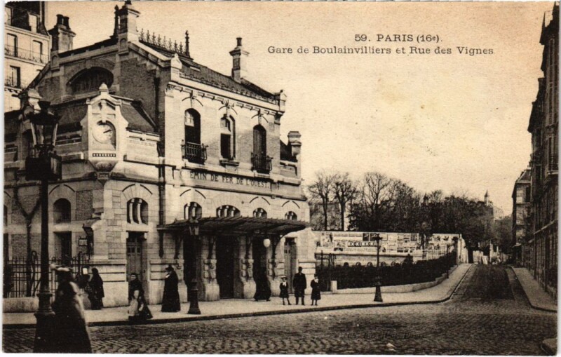 Carte postale ancienne Gare de Boulainvilliers et Rue des Vignes à Paris 16e