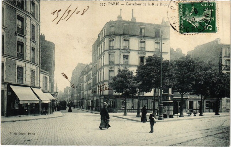 Carte postale ancienne Carrefour de la Rue Didot à Paris 14e