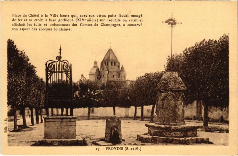 Carte postale ancienne Provins Place du Chatel à Provins