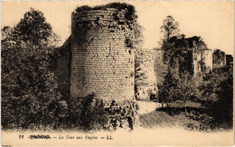Carte postale ancienne Provins Tour aux Engins à Provins