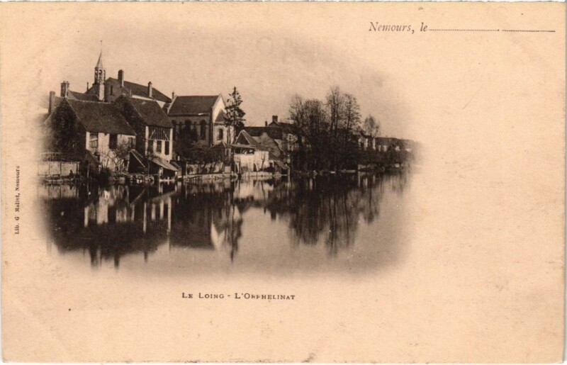 Carte postale ancienne Nemours L'Orphelinat à Nemours