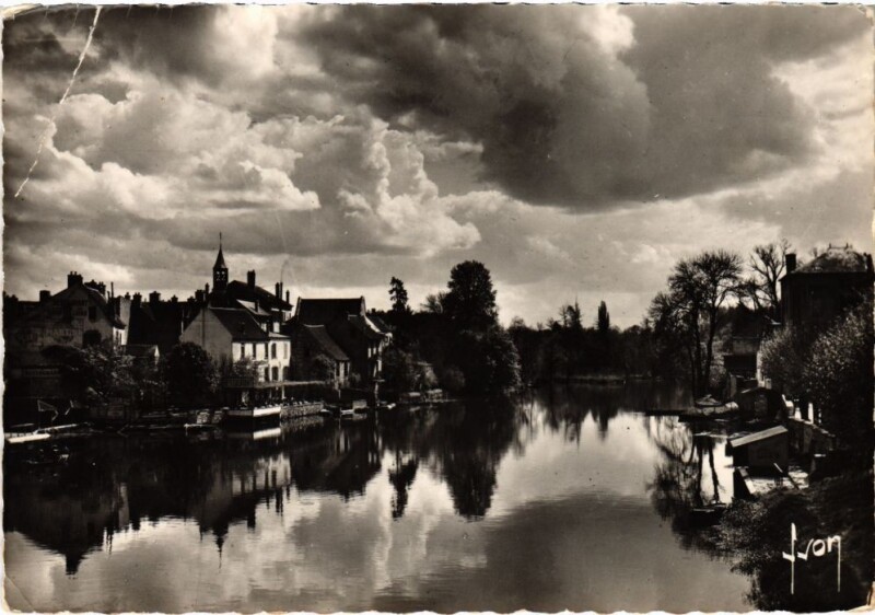 Carte postale ancienne Nemours Le Loing à Nemours