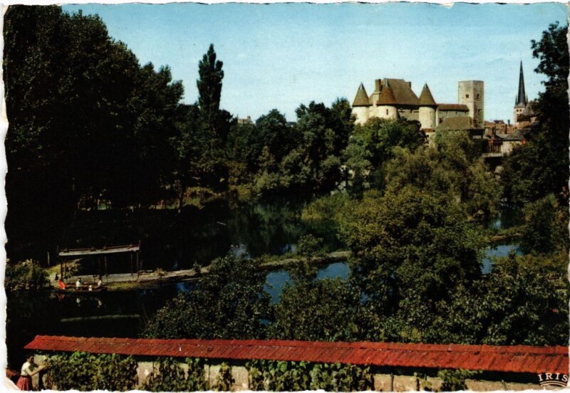 Carte postale ancienne Nemours sur le Loing à Nemours