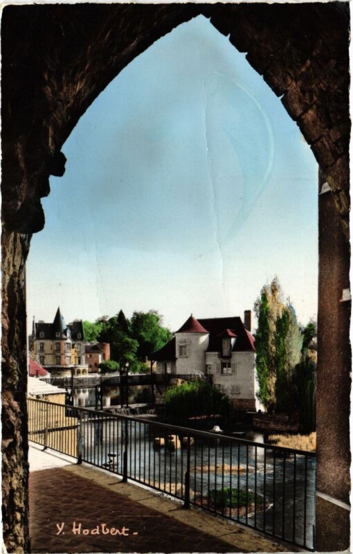 Carte postale ancienne Moret sur Loing Echappee sur le Loing