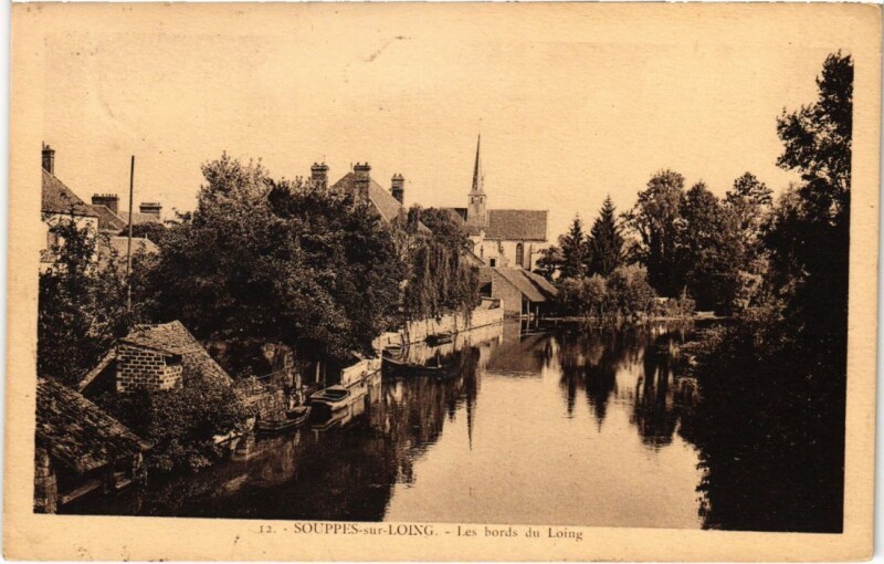 Carte postale ancienne Souppes sur Loing Les bords du Loing à Souppes-sur-Loing