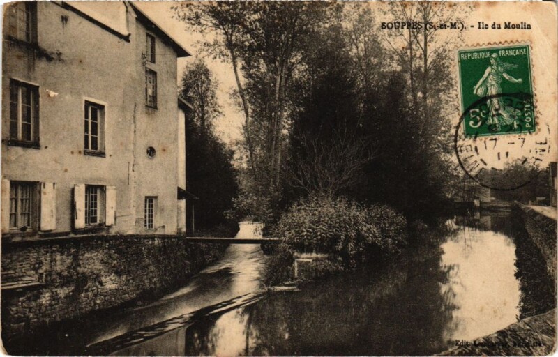 Carte postale ancienne Souppes sur Loing Ile du Moulin à Souppes-sur-Loing