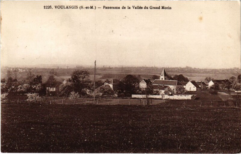 Carte postale ancienne Voulangis Panorama de la Vallee du Grand Morin à Voulangis