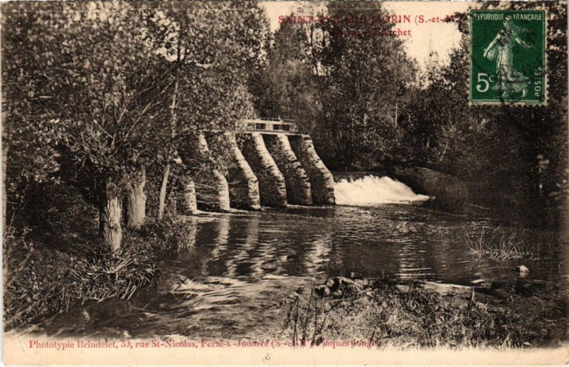 Carte postale ancienne Saint-Cyr-sur-Morin Lanscape with a River à Saint-Cyr-sur-Morin