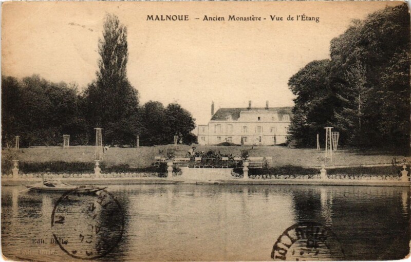 Carte postale ancienne Malnoue Emerainvillemalnoue - Ancien Monastere - Vue de l'Etang