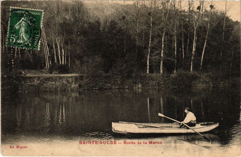 Carte postale ancienne Sainte-Aulde Bords de la Marne à Sainte-Aulde
