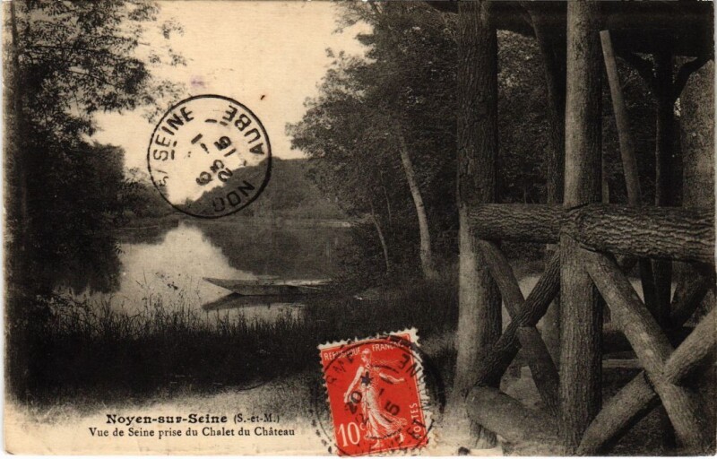 Carte postale ancienne Noyen-sur-Seine Vue de Seine prise du Chalet du Chateau à Noyen-sur-Seine