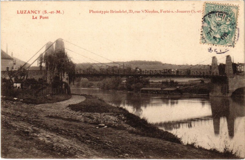 Carte postale ancienne Luzancy Le Pont à Luzancy