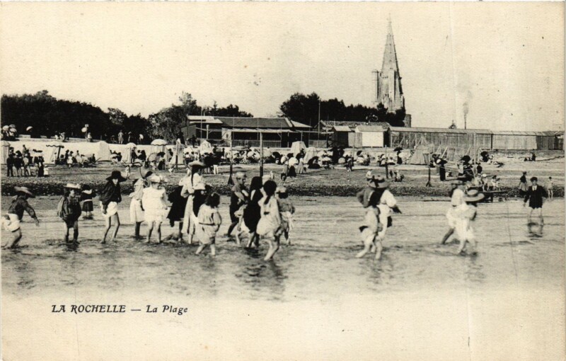 Carte postale ancienne La Rochelle - La Plage à La Rochelle