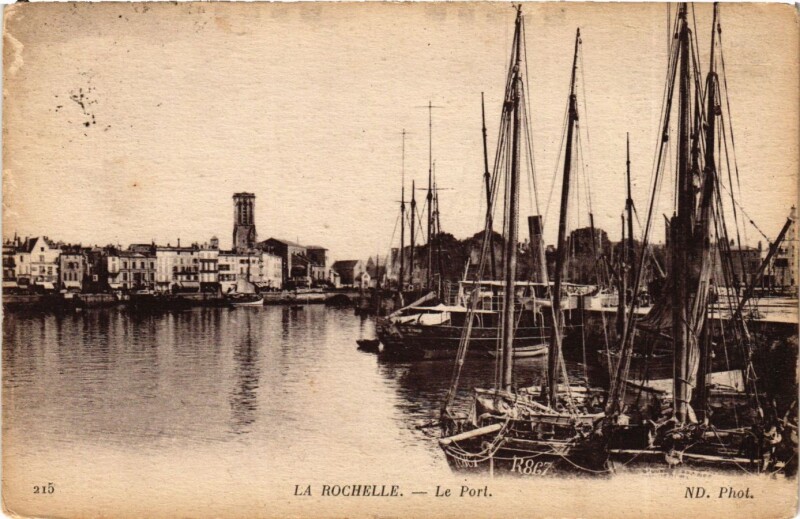 Carte postale ancienne La Rochelle - Le Port à La Rochelle