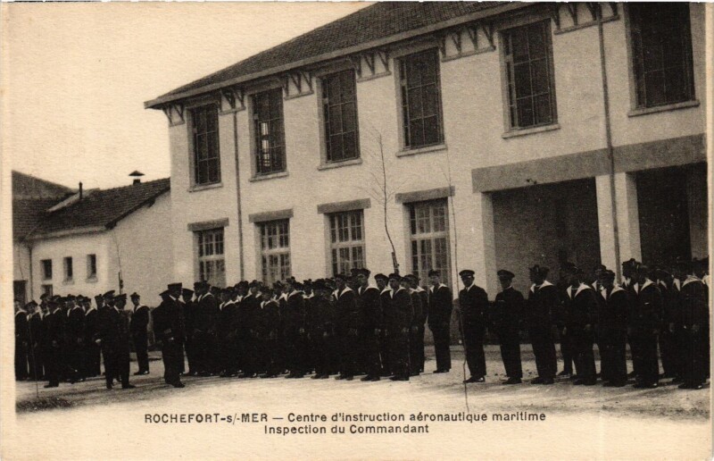 Carte postale ancienne Rochefort-sur-Mer - Centre d'instruction aéronautique maritime à Rochefort