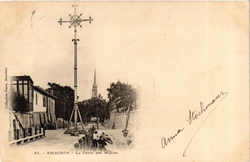 Carte postale ancienne Gironde Arcachon La Croix des Marins à Arcachon