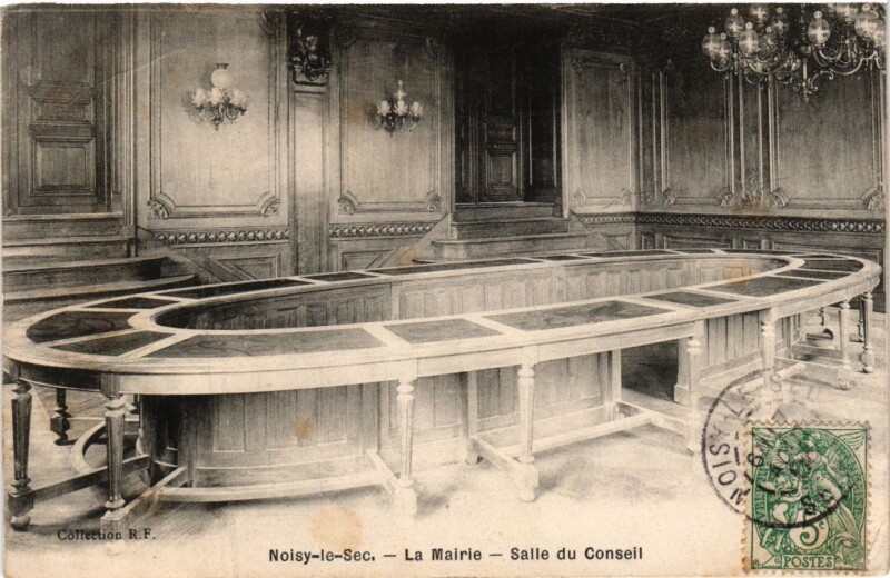 Carte postale ancienne Noisy-le-Sec La Mairie Salle du Conseil à Noisy-le-Sec