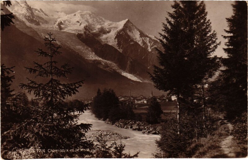 Carte postale ancienne Chamonix et le Mont-Blanc