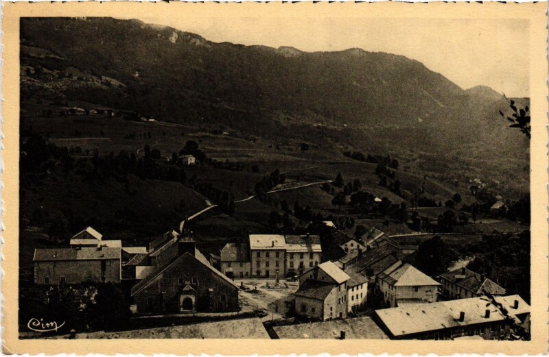 Carte postale ancienne Chezery - Vue générale