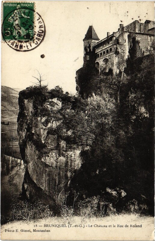 Carte postale ancienne Bruniquel Le Chateau à Bruniquel