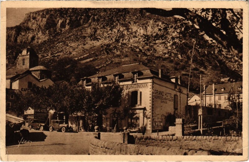 Carte postale ancienne La Malene - L'Hotel Monginoux à La Malène