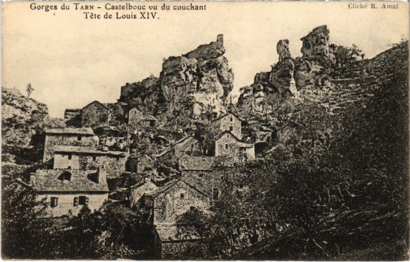 Carte postale ancienne Gorges du Tarn - Castelbouc vu du couchant