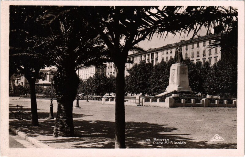 Carte postale ancienne Bastia - Place Saint-Nicolas à Bastia