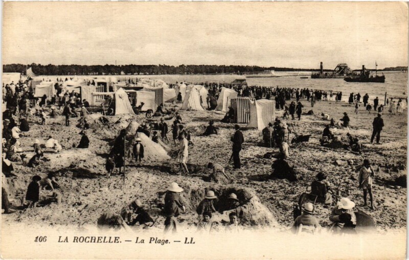 Carte postale ancienne La Rochelle - La Plage à La Rochelle