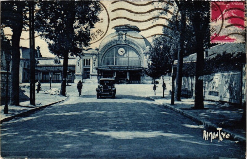 Carte postale ancienne Gare de Rochefort-sur-Mer à Rochefort