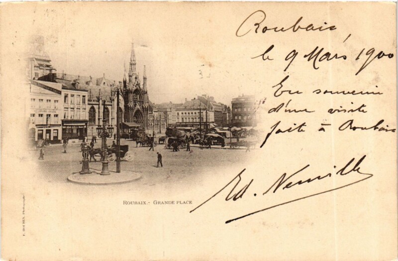 Carte postale ancienne Nord Roubaix Grande Place à Roubaix