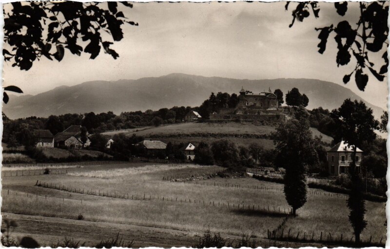 Carte postale ancienne Environs de Belley à Belley