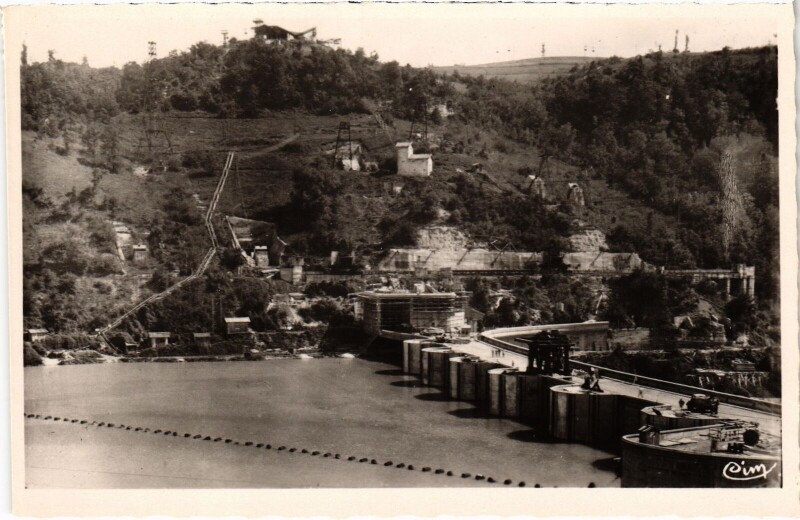 Carte postale ancienne Genissiat - Barrage