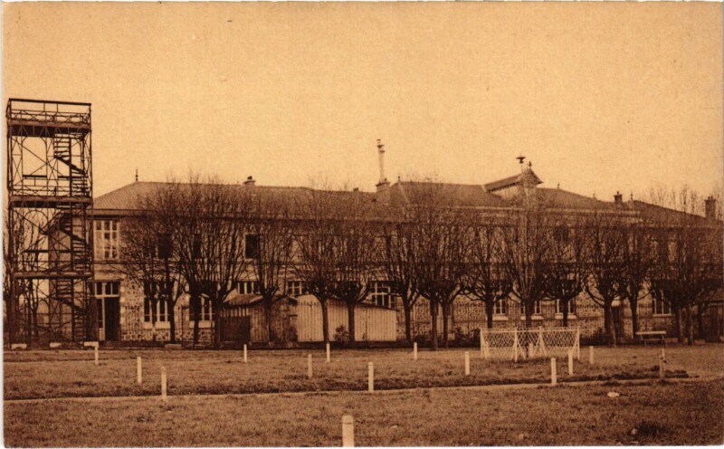 Carte postale ancienne Ermont - Ecole de Filles à Ermont