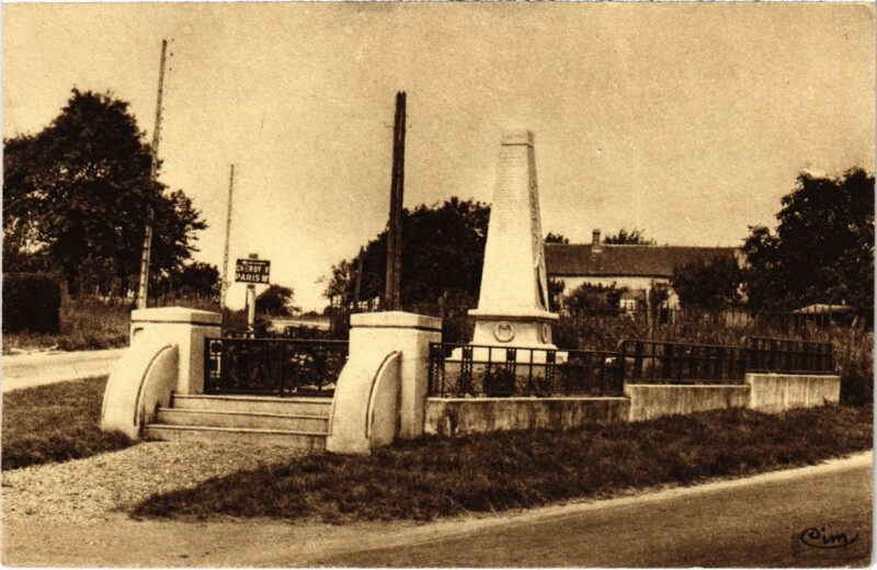 Carte postale ancienne Domats - Le Mon. à Domats